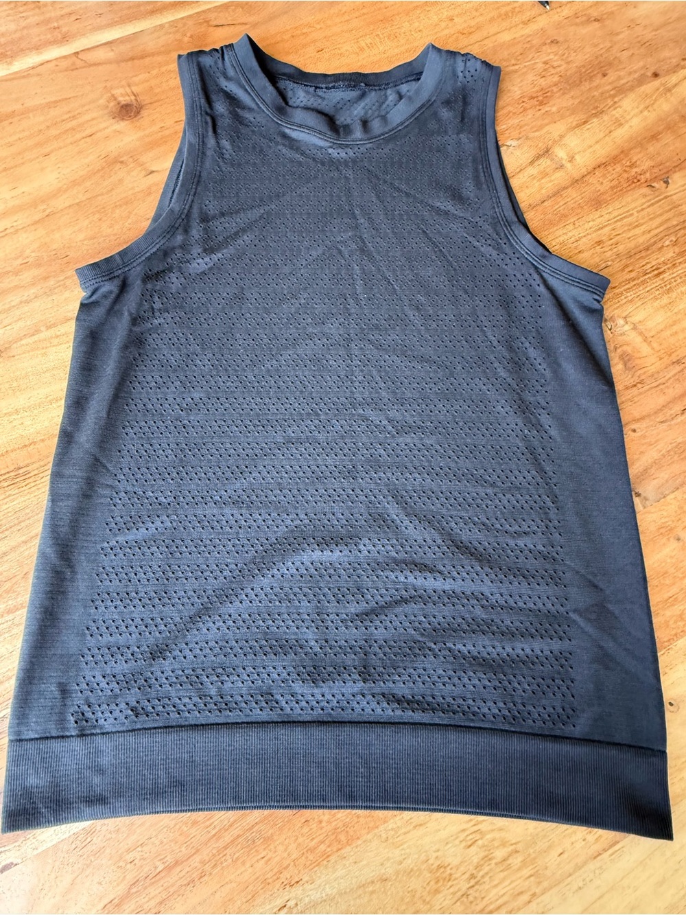 lululemon athletica Breeze By Muscle Tank size 4